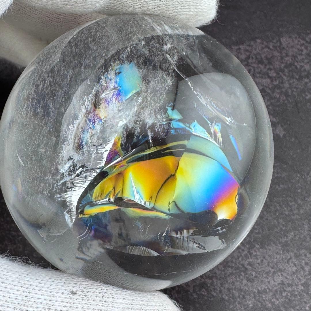 M-27虹入り水晶丸玉　水晶スフィア　天然石　クリスタル　アイリスクォーツ