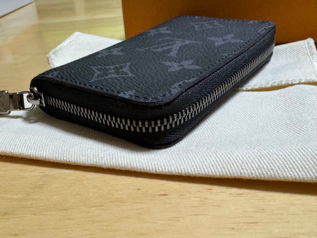 LOUIS VUITTON ブラック ケース M81662 新品