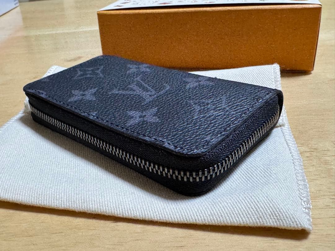 LOUIS VUITTON ブラック ケース M81662 新品