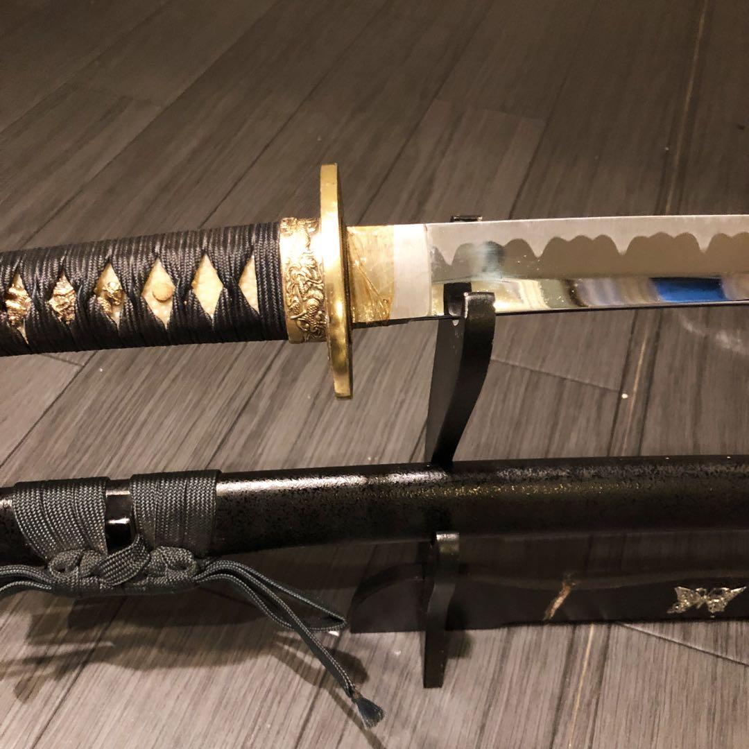 高級模造刀　居合刀　金の鍔　緑拵え