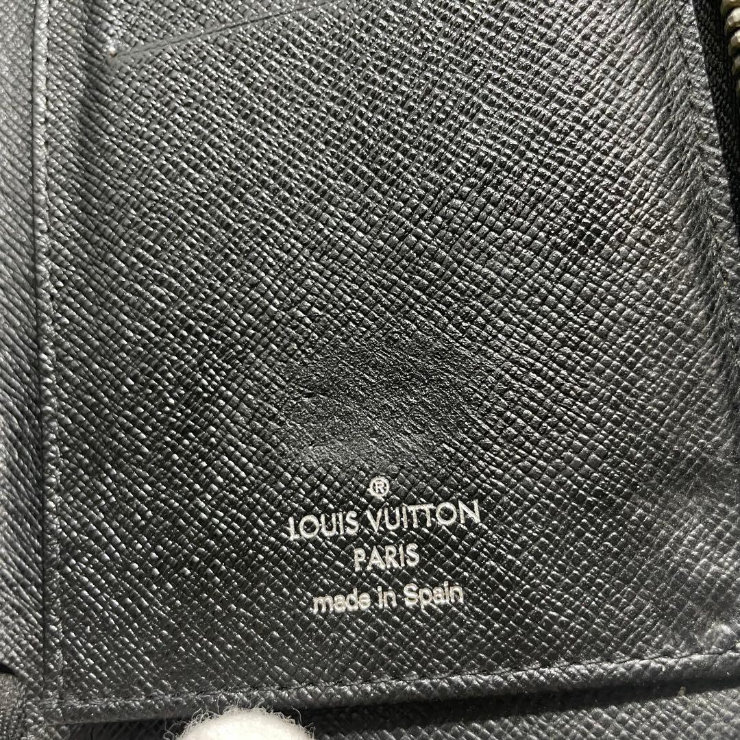 C*s様 LOUIS VUITTON ダミエ・グラフィット ジッピーヴェルティカ