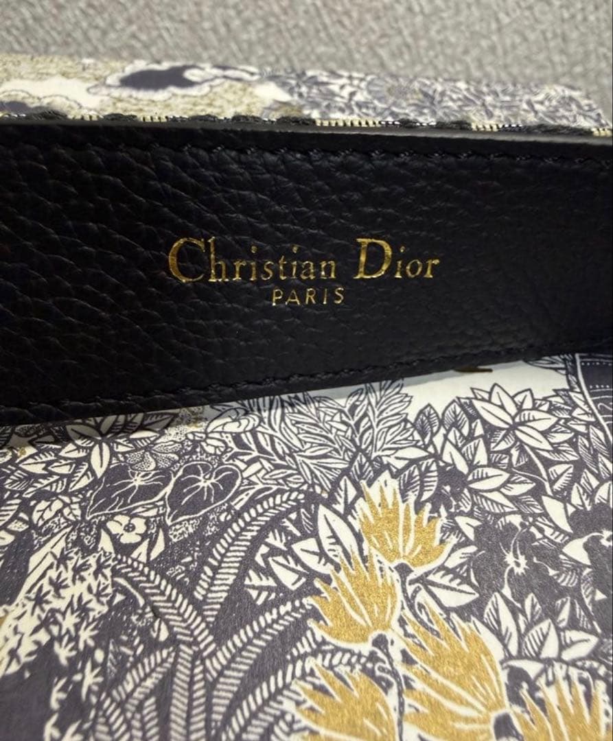dior ベルト