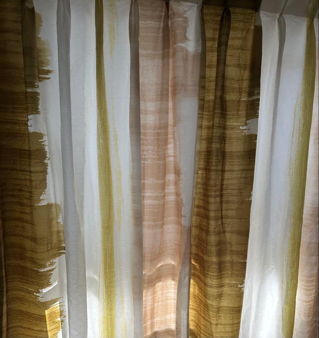 インザルーム　カーテン　2枚セット