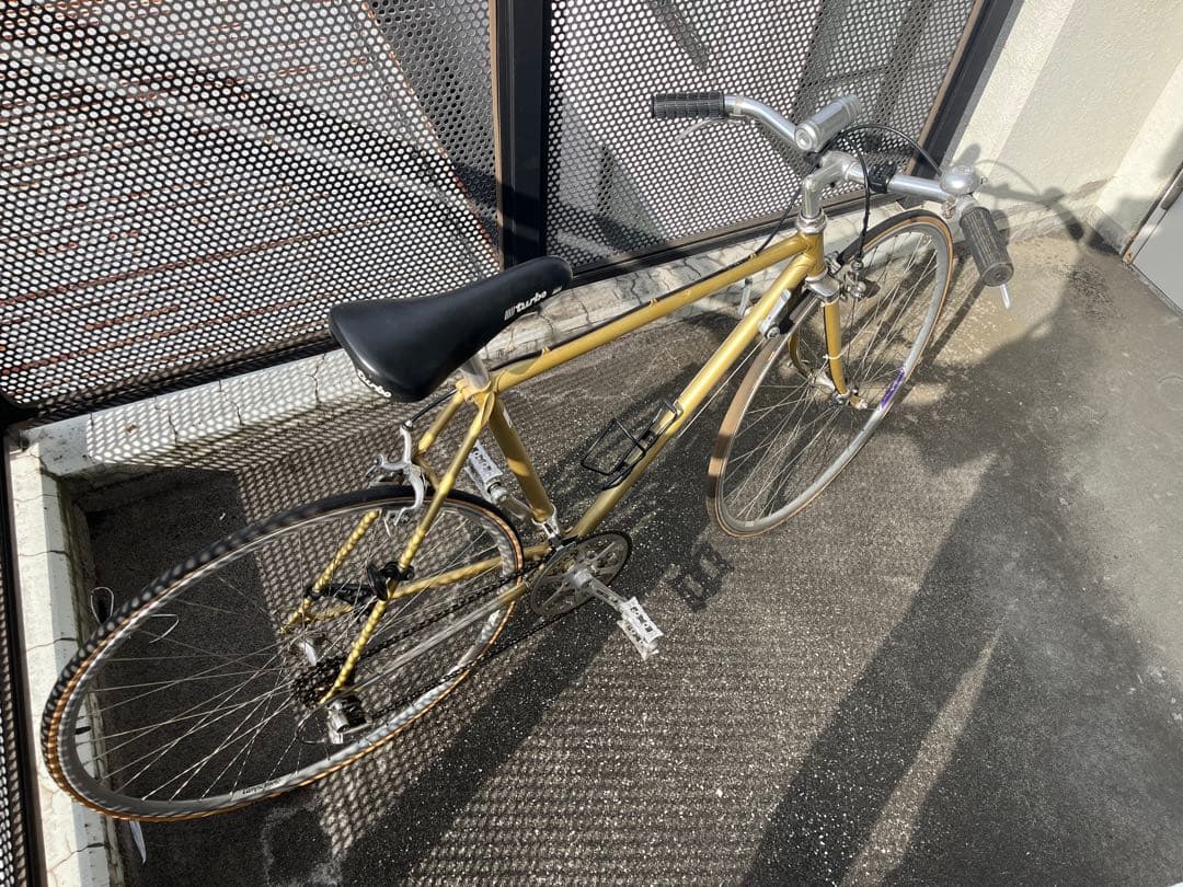 ブリヂストン製の可能性あり ピストバイク ゴールド TAクランク