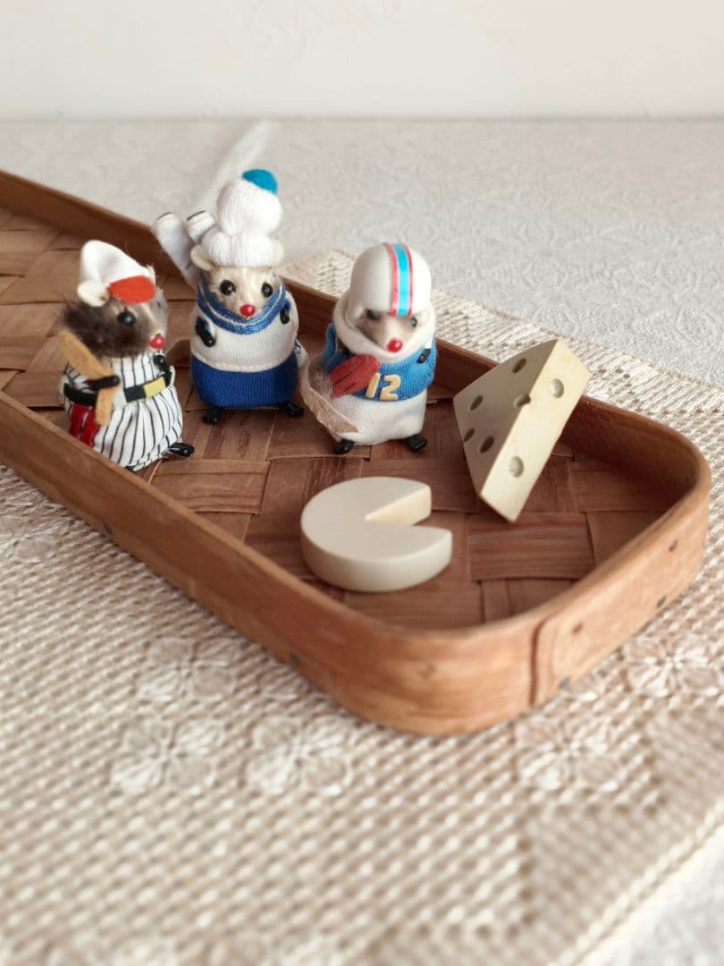 * vintage figure ❀ふんわり可愛い スキー選手の ネズミくん