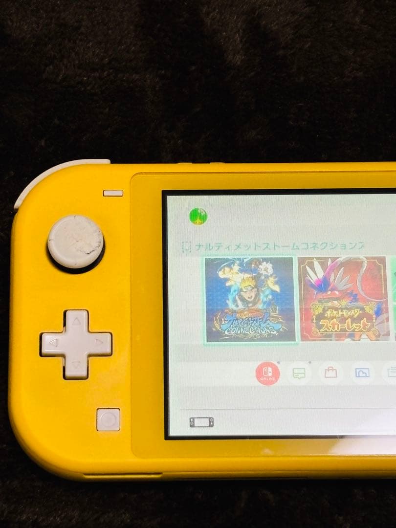 (ジャンク品)Nintendo Switch ライト　イエロー　箱、充電器付き