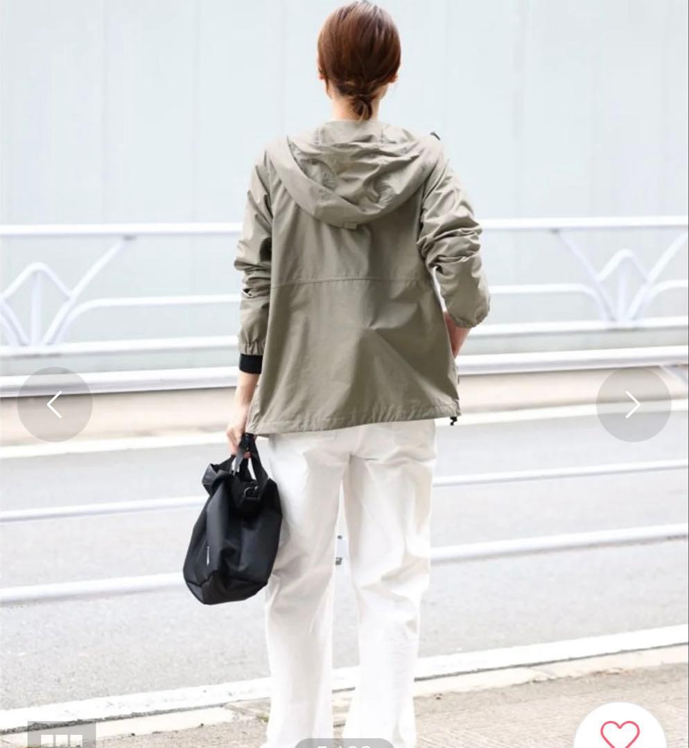 The North Face フード付きジャケット グレー