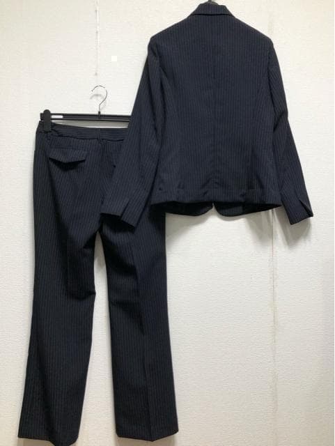 新品☆11号M♪紺系ストライプ♪2パンツスーツ♪お仕事オフィスに♪☆u606