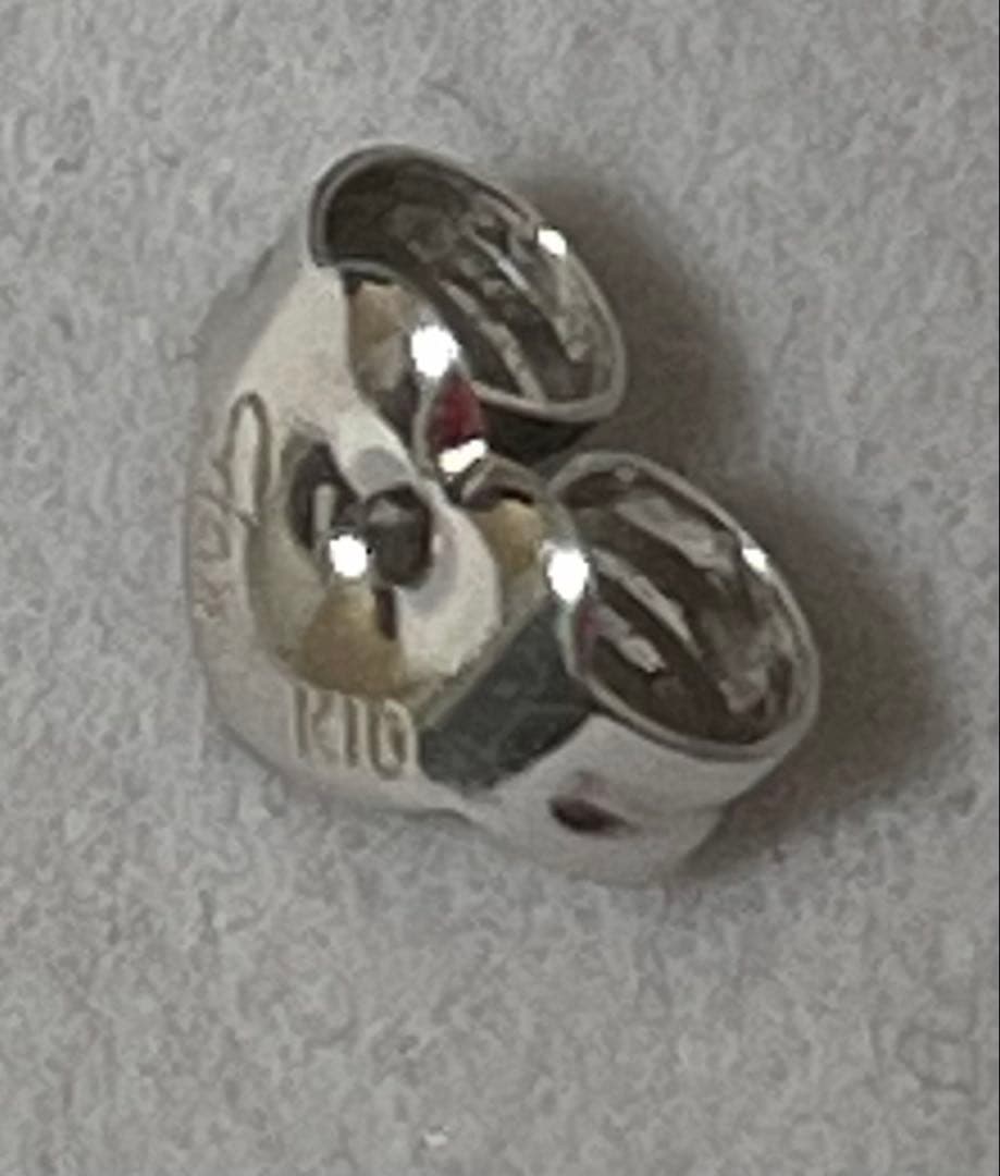 R*u様 スタージュエリー　10k ダイヤピアス