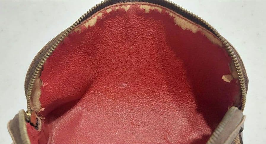 LOUIS VUITTON ダミエ・キャンバス ポーチ