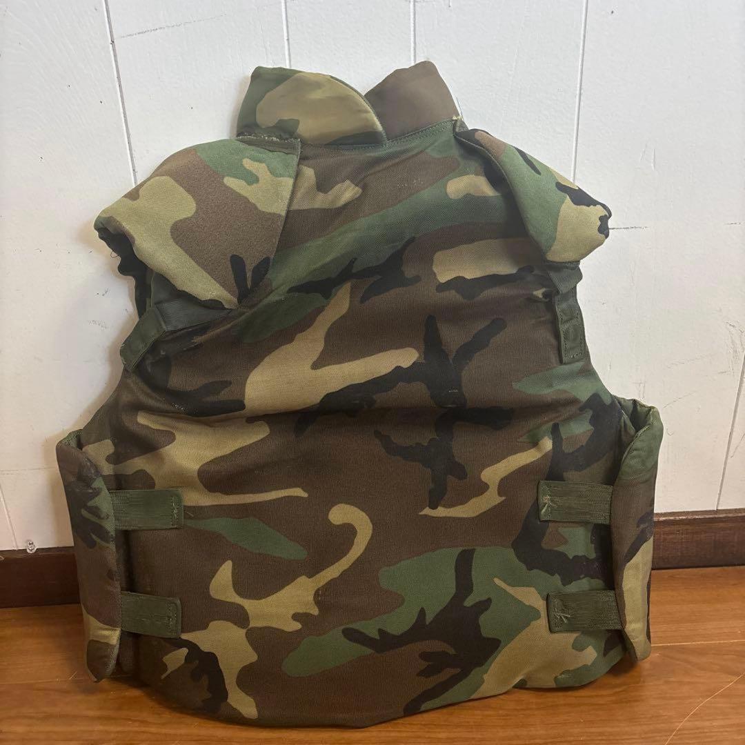 米軍　実物　PASGT BODY ARMOR サイズLARGE