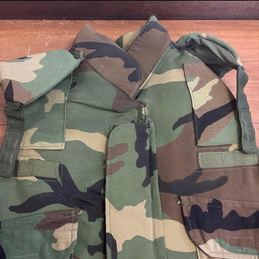 米軍　実物　PASGT BODY ARMOR サイズLARGE