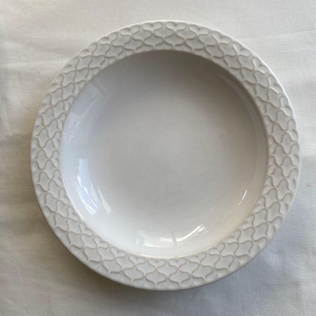 クイストゴー　リムスープ皿　ホワイト