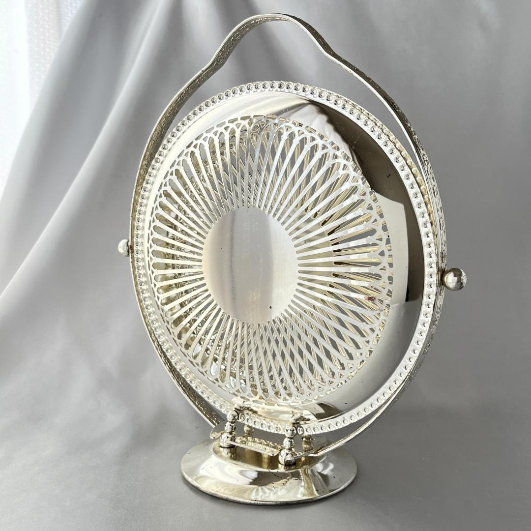 【英国】 パールと透かしのケーキスタンド 【シルバープレート】バタフライ式