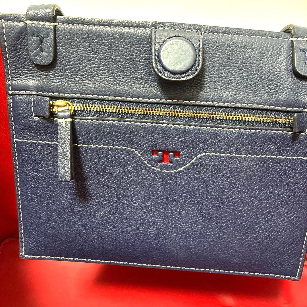 希少　トリーバーチ　トートバッグ　パンチングロゴ　A4可　レザー　ネイビー