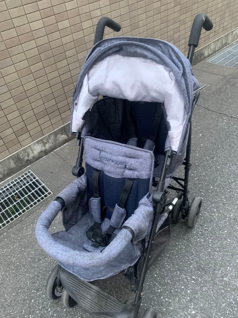 キンダーワゴン　2人乗りベビーカー