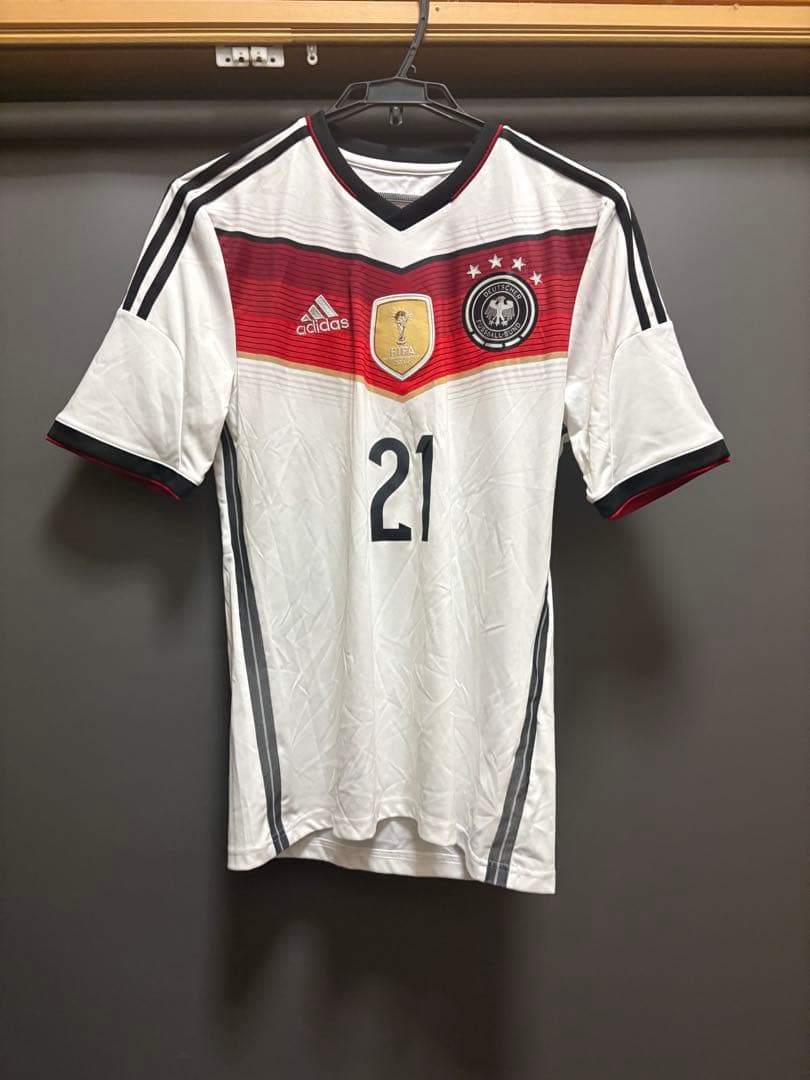 サッカー　ドイツ代表ユニフォーム　マルコロイス