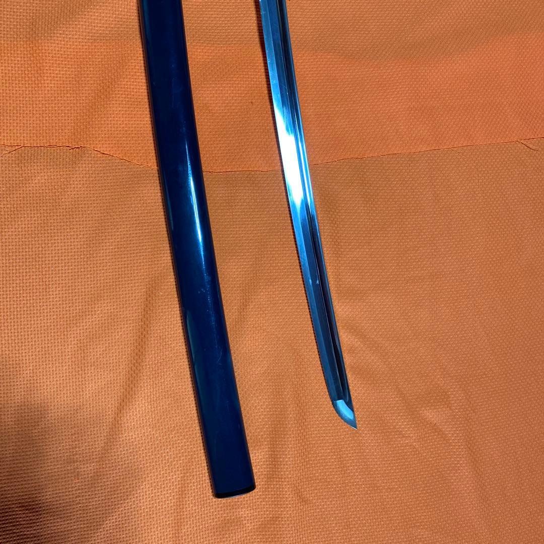 高級居合刀 黒柄黒鮫皮 木瓜透し丸鍔 濃紺呂鞘