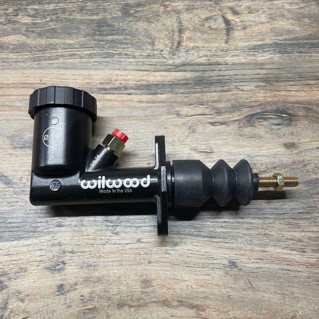 Wilwood製油圧レバー　マスターシリンダーのJZX100用セット
