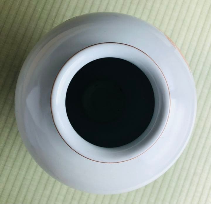 古九谷焼　原石　青赤獅子金彩牡丹丸紋　花瓶