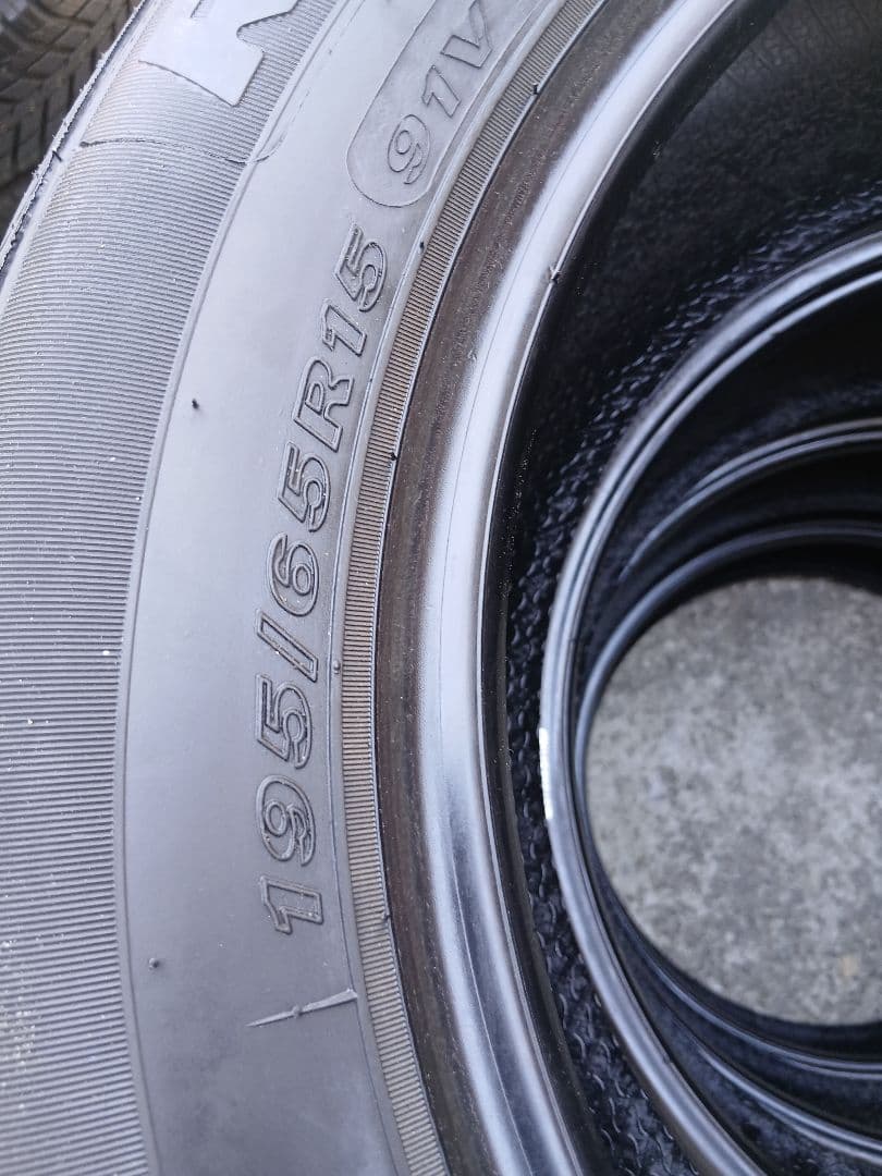 ②Loadstoneロードストーン EUROVIS 195/65R15 2本