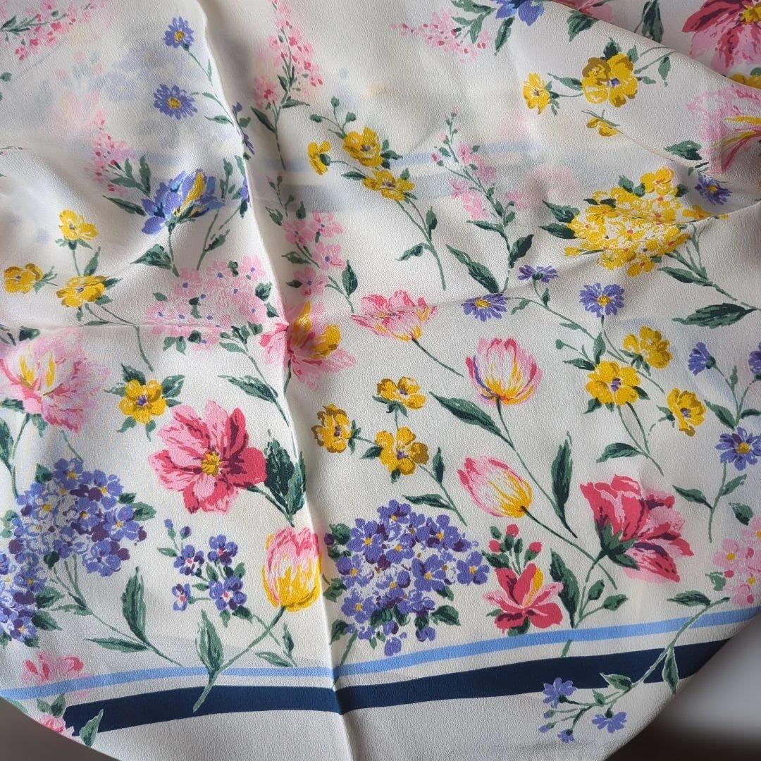 Christian Dior フラワープリント スカーフ