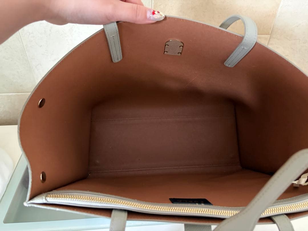 本日のみタイムセール！FURLA グレー Lサイズ トートバッグ　ソフィアフルラ