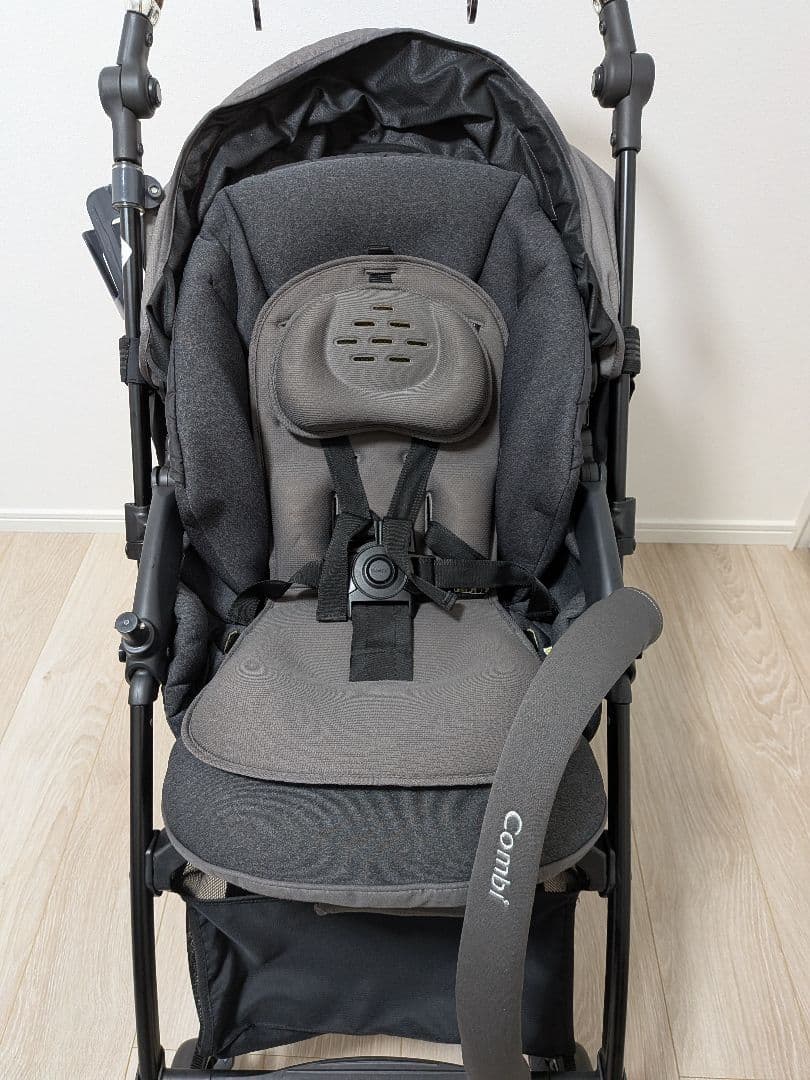 【美品】combi スゴカルSwitch エッグショック AN シャドーグレー