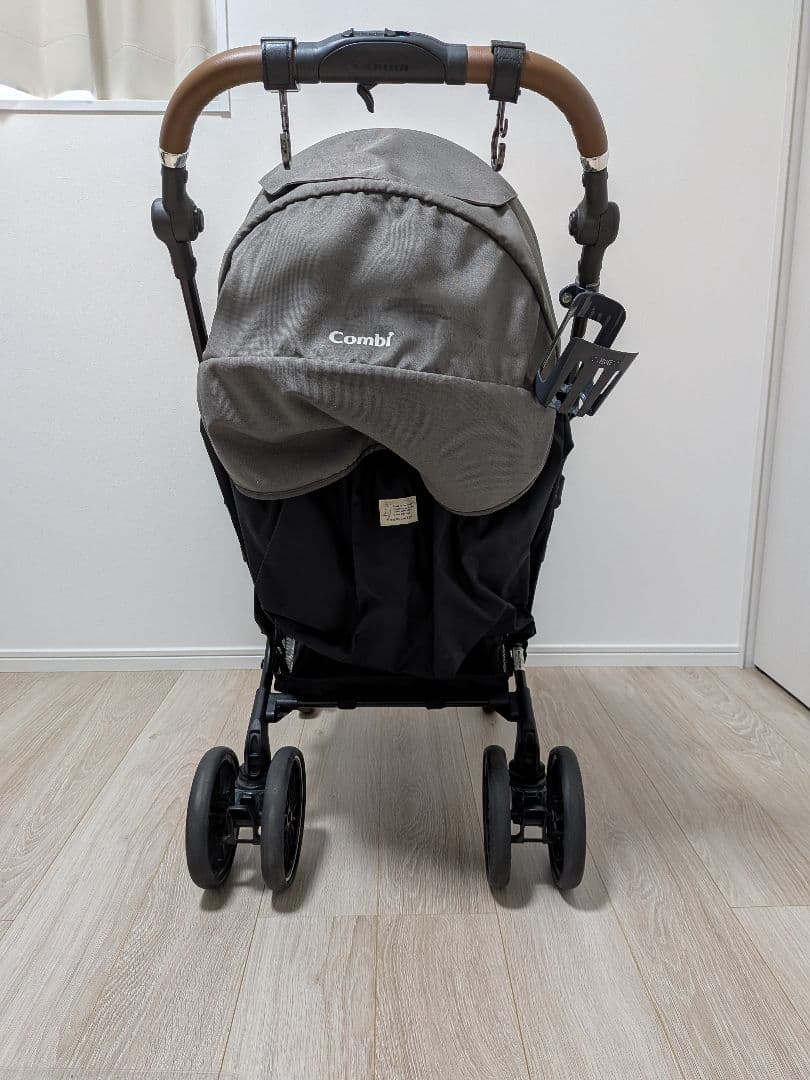 【美品】combi スゴカルSwitch エッグショック AN シャドーグレー