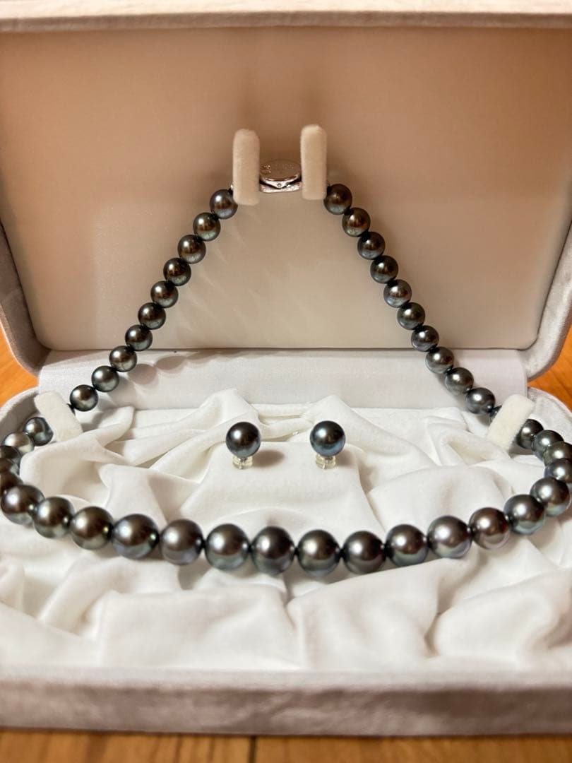 大粒黒真珠　銀座松屋　ネックレス　ピアス　セット　冠婚葬祭　フォーマル