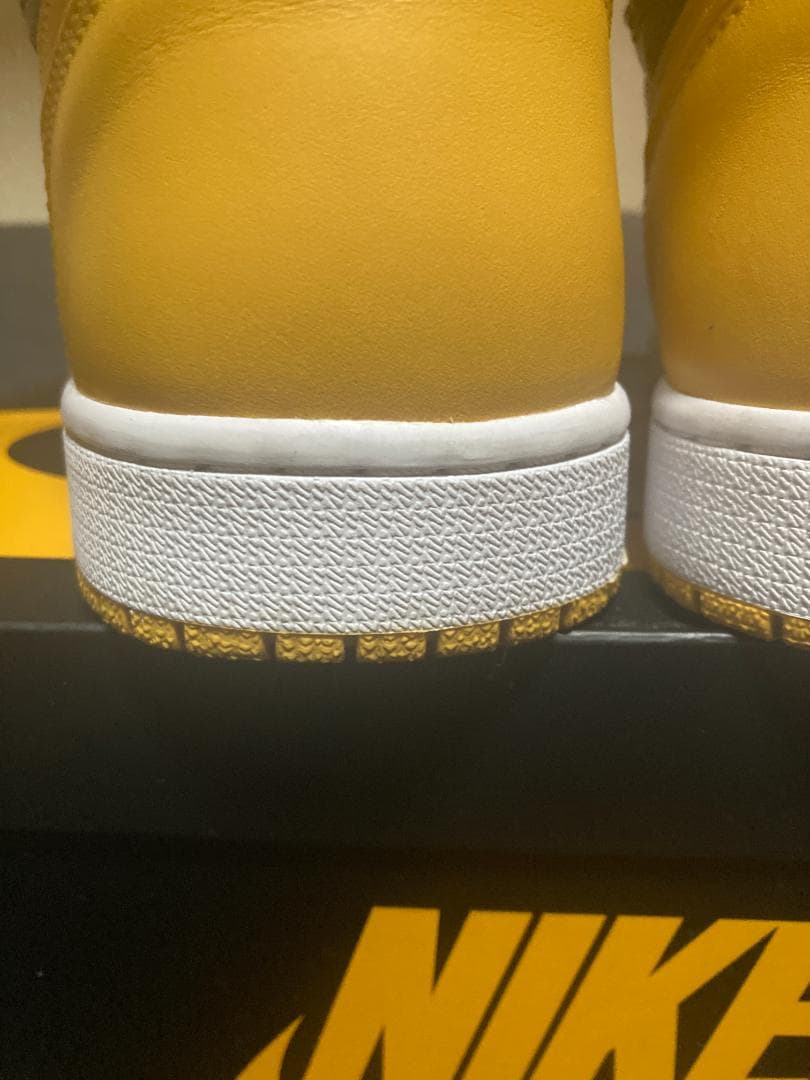 美品/NIKE/ AIR JORDAN1 HI OG /Pollen/パラン