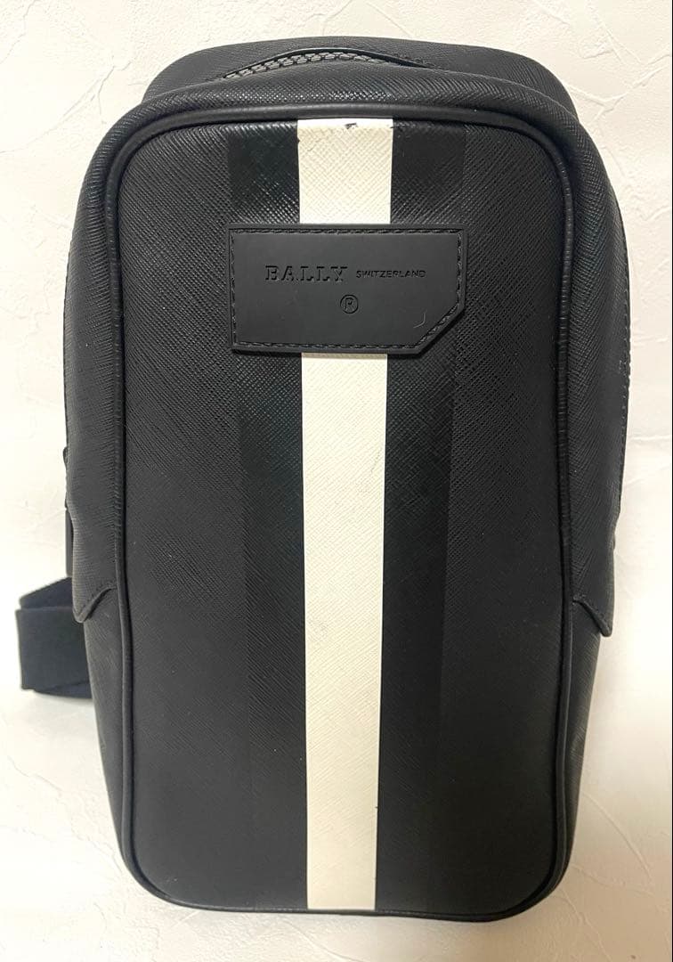BALLY【バリー】クロス　ボディバッグ　レザーMythosスリングバッグ