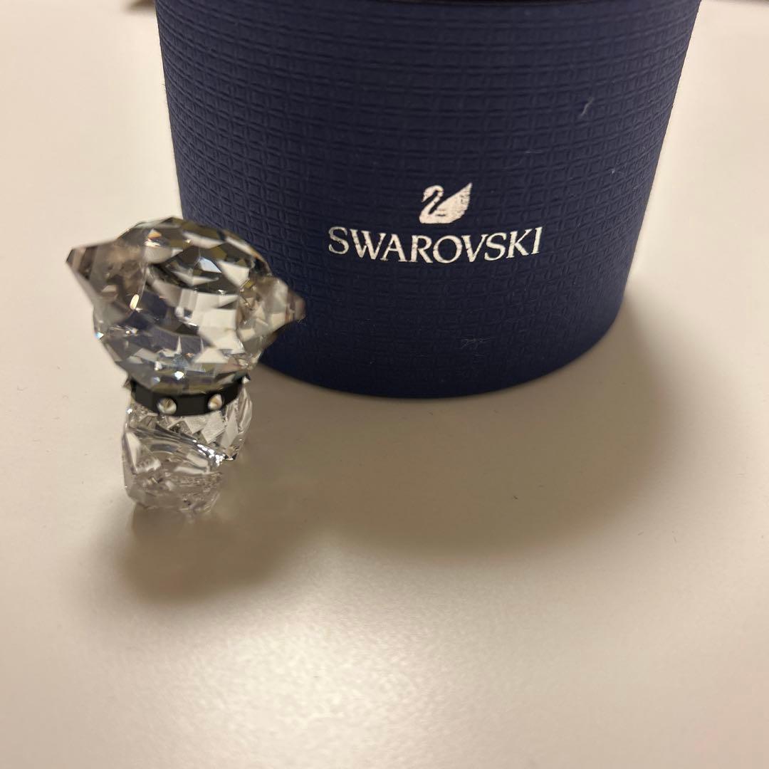 スワロフスキーSWAROVSKI のパグ犬