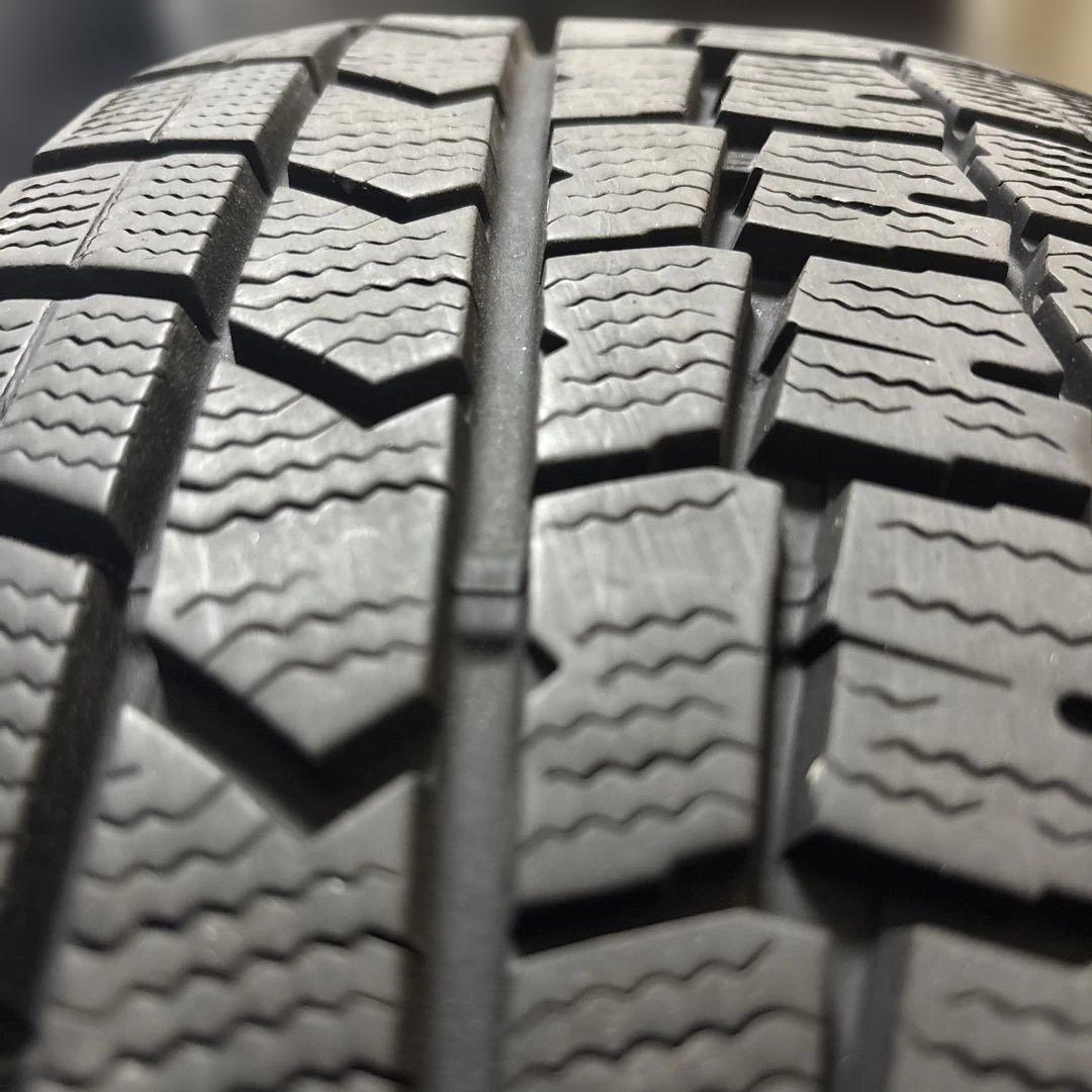 185/60R15(84Q)スタッドレスタイヤ　ダンロップ製WINTERMAXX