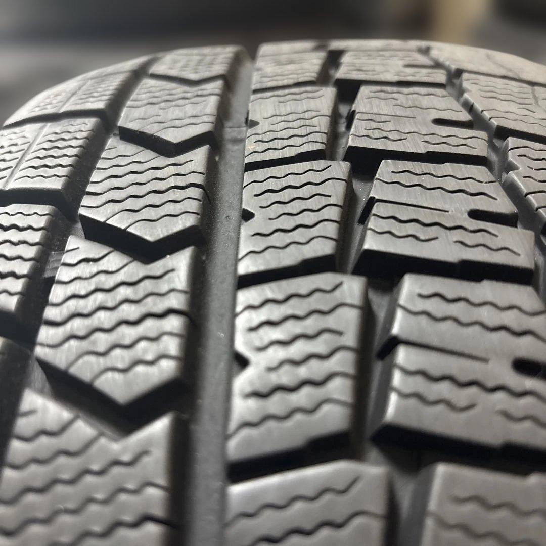 185/60R15(84Q)スタッドレスタイヤ　ダンロップ製WINTERMAXX