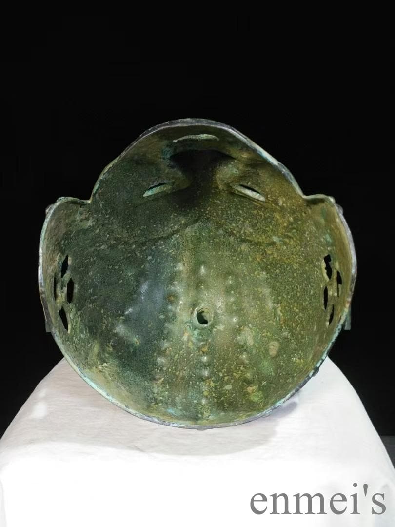 中国古美術 春秋 青銅器 頭兜 冠冑 面具 軍事具 春秋戦国 彫刻 古兵器 骨董