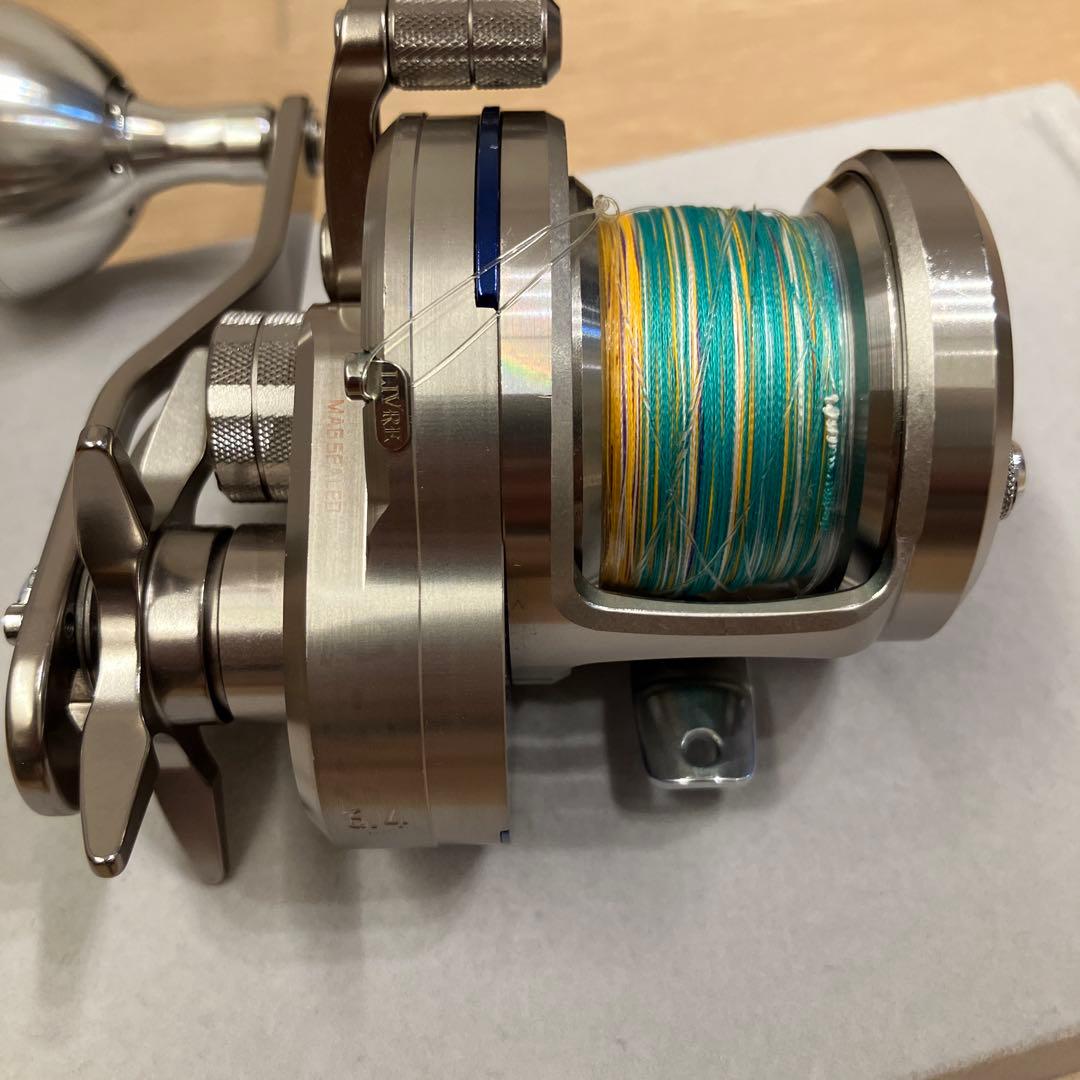 ダイワ　ソルティガ15HーSJ ベイトリール 中古