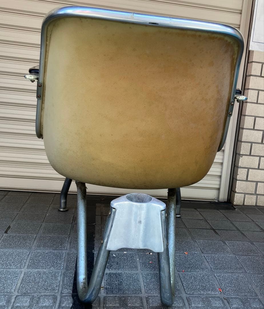 ミッドセンチュリー ポールハンガー アームチェア/ヴィンテージ