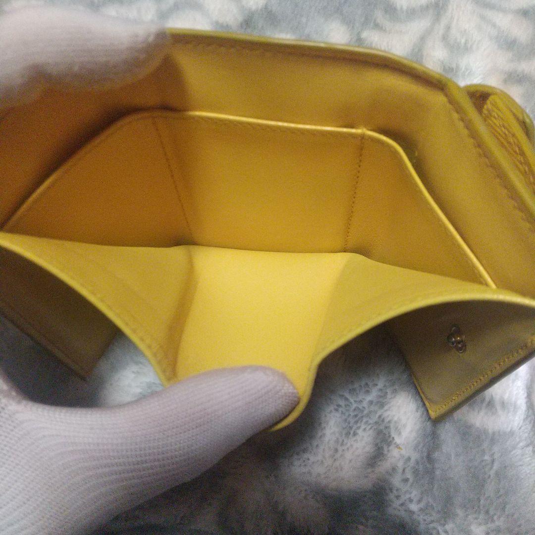 PRADA ヴェッテロムーブ　コンパクトウォレットイエロー 三つ折り財布