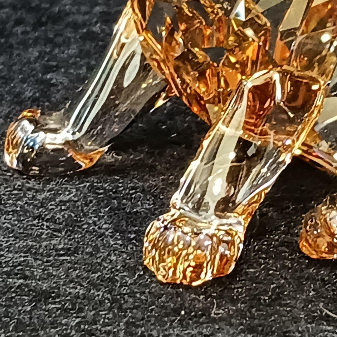 Y2435-2 スワロフスキー 2010年 SCS会員限定 トラの赤ちゃん座り