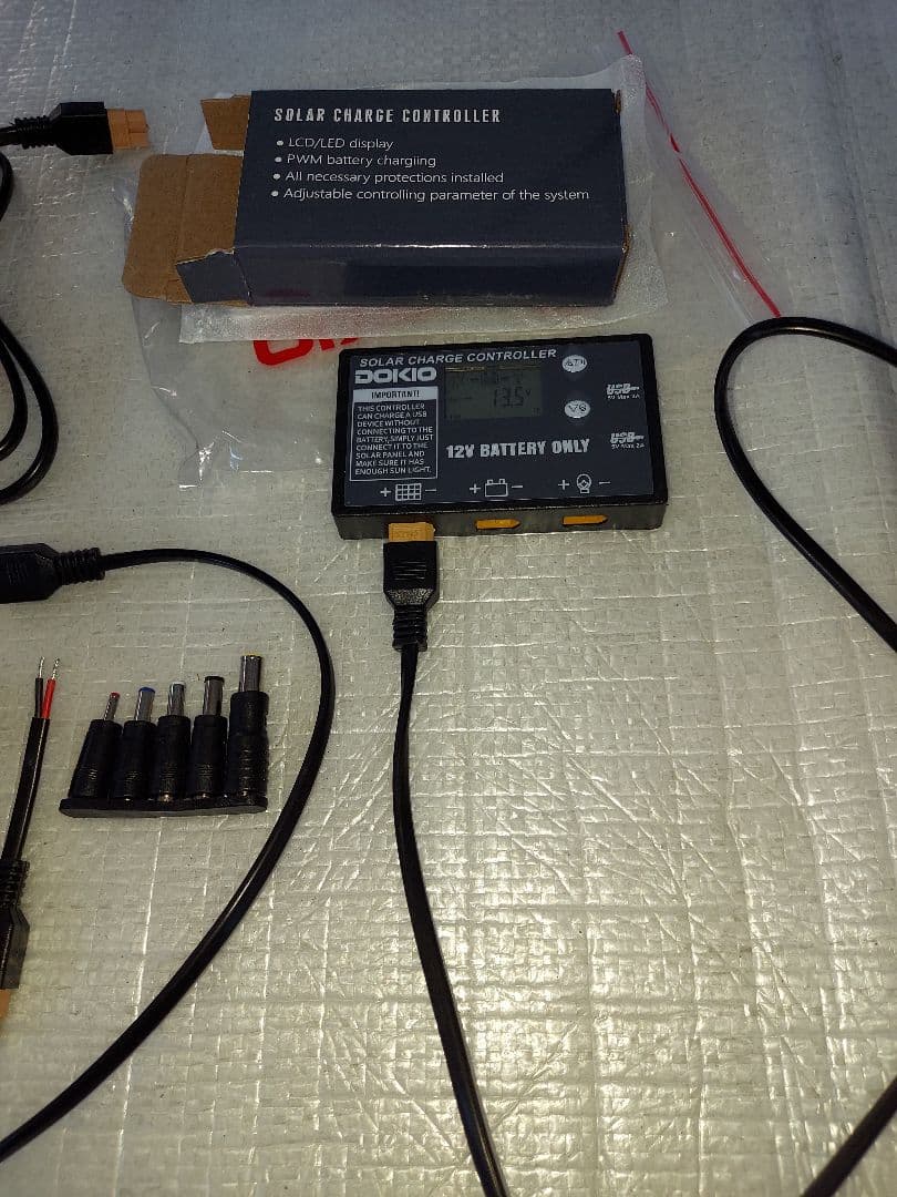 マ*サ様 ★災害対策★DOKIO　100Wソーラーパネル+　ソーラー充電コントロ