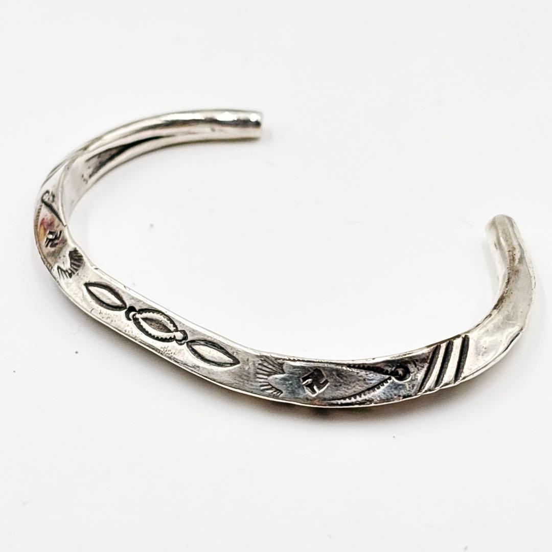 LARRY SMITH ラリースミス シルバー　バングル 卍　スタンプワーク