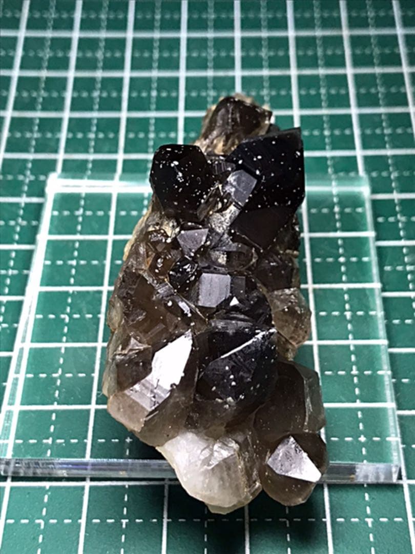 国産鉱物　南洋美人クラスター　ちんの峠　極美晶
