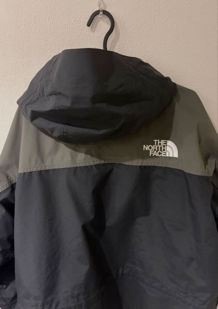 THE NORTH FACE マウンテンライトジャケットNP62550