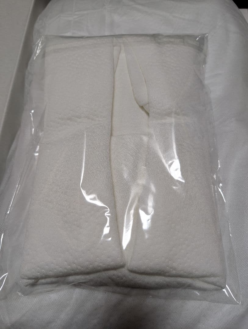 【新品未使用】ヒツジのいらない枕　プレミアム　枕カバーセット
