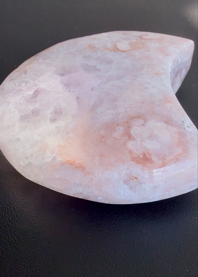 ピンクアメジスト　ピンアメ　月　ムーン　花瑪瑙共生　台座付き