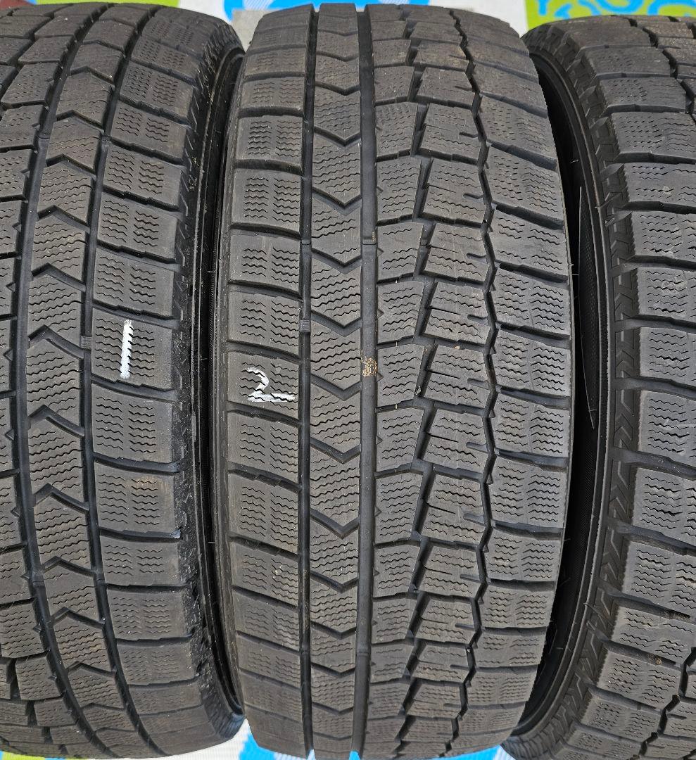 バリ溝17インチダンロップ WINTERMAXX WM02 215/60R17