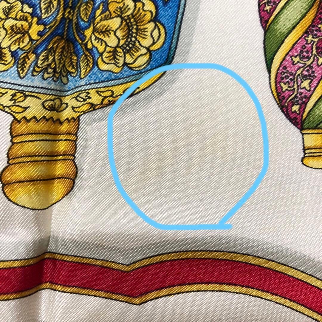 HERMES エルメス　カレ　スカーフ シルク