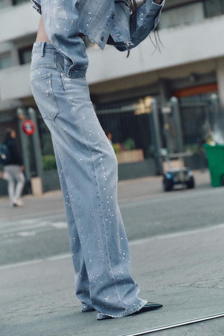 『完売品』ZARA TRF ストレート STRASS ハイウエストジーンズ