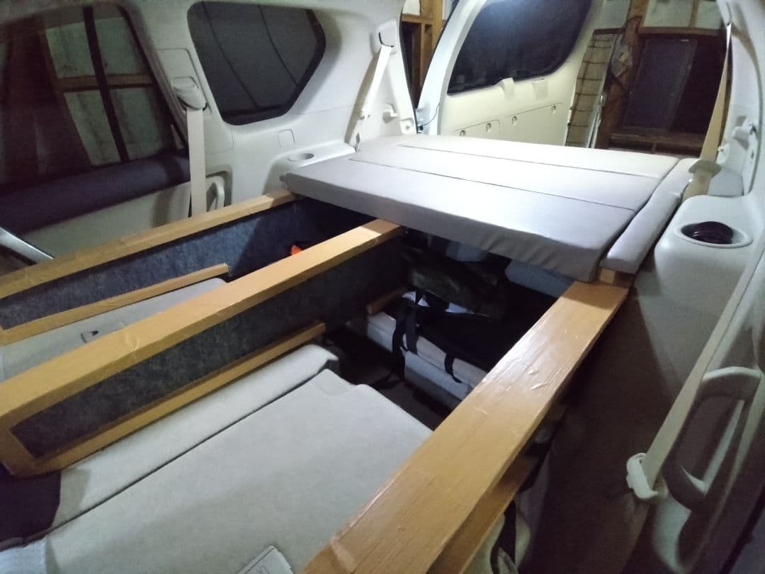 プラド150 7人乗り用ベッド